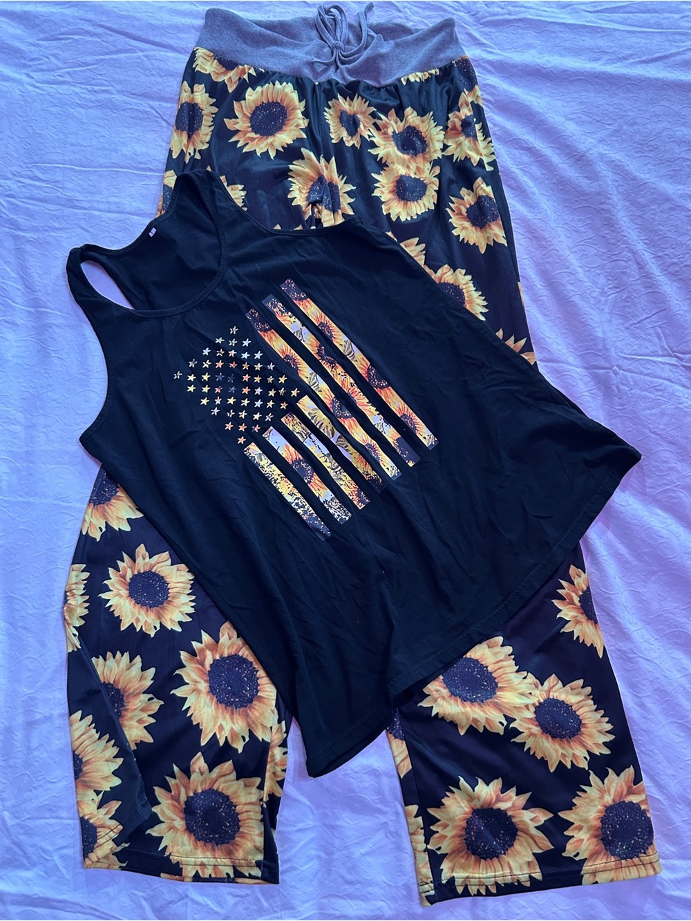 Women's Black Sunflower-Accent Flag Tank Top